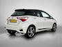 Toyota Yaris 1.5 Hybrid Executive Bi-Tone | Dealer onderhouden | Panoramadak | Navigatie | Climate Control | Elektrisch verstel/inklapbare spiegels | Elektrische ramen voor+achter | Cruise Control |