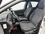 Toyota Yaris 1.5 Hybrid Executive Bi-Tone | Dealer onderhouden | Panoramadak | Navigatie | Climate Control | Elektrisch verstel/inklapbare spiegels | Elektrische ramen voor+achter | Cruise Control |