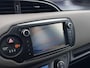 Toyota Yaris 1.5 Hybrid Dynamic Bi-Tone | Rijklaar | All Season Banden | Cruise Control |
