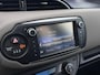 Toyota Yaris 1.5 Hybrid Dynamic Bi-Tone | Rijklaar | All Season Banden | Cruise Control |