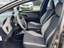 Toyota Yaris 1.5 Hybrid Dynamic Bi-Tone | Rijklaar | All Season Banden | Cruise Control |