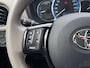 Toyota Yaris 1.5 Hybrid Dynamic Bi-Tone | Rijklaar | All Season Banden | Cruise Control |