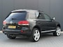 Volkswagen Touareg 2.5 TDI Grijs Kenteken - Leder - Trekhaak 3500KG