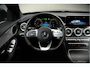 Mercedes-Benz C-klasse Estate 300 e Business Solution AMG | Panoramadak | Stoelverwarming | 360 Camera | Dodehoekdetectie | Cruise Control | Apple Carplay | Navigatie | Trekhaak | DAB | Ambiance Verlichting | Multibeam | SOH 89,49%