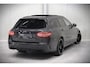 Mercedes-Benz C-klasse Estate 300 e Business Solution AMG | Panoramadak | Stoelverwarming | 360 Camera | Dodehoekdetectie | Cruise Control | Apple Carplay | Navigatie | Trekhaak | DAB | Ambiance Verlichting | Multibeam