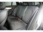 Mercedes-Benz C-klasse Estate 300 e Business Solution AMG | Panoramadak | Stoelverwarming | 360 Camera | Dodehoekdetectie | Cruise Control | Apple Carplay | Navigatie | Trekhaak | DAB | Ambiance Verlichting | Multibeam | SOH 89,49%