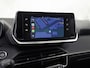 Peugeot 2008 1.2 PureTech Allure Pack 131Pk (VIRTUAL COCKPIT, APPLE CARPLAY, GROOT NAVI, LEDER, 360 CAMERA, SPORTSTOELEN, GETINT GLAS, KEYLESS, TREKHAAK, NIEUWSTAAT)