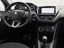 Peugeot 208 1.2 PureTech Signature (APPLE CARPLAY, LOGISCH NAP, NAVIGATIE, GETINT GLAS, SPORTSTOELEN, PARKEERSENSOREN, LM VELGEN, CRUISE, NIEUWSTAAT)