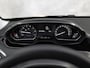Peugeot 208 1.2 PureTech Signature (APPLE CARPLAY, LOGISCH NAP, NAVIGATIE, GETINT GLAS, SPORTSTOELEN, PARKEERSENSOREN, LM VELGEN, CRUISE, NIEUWSTAAT)