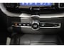 Volvo XC60 2.0 T6 Plug-in hybrid AWD Plus Dark LUCHTV | PANO