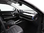Jeep Avenger Summit 54 kWh Warmtepomp | Stoelverwarming | Stuurverwarming | Camera | Parkeersensoren Voor en Achter | Dodehoekbewaking | Cruise Control Adaptief