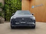 Volvo XC90 2.0 T8 Plug-in hybrid AWD Ultra Black Edition Executive | Luchtvering | Bower&Wilkins | Massage/ventilatie | 22" Velgen