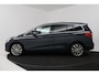 BMW 2-Serie Gran Tourer 220i High Executive (PANORAMADAK, STOELVERWARMING, TREKHAAK, CAMERA)