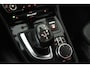 BMW 2-Serie Gran Tourer 220i High Executive (PANORAMADAK, STOELVERWARMING, TREKHAAK, CAMERA)