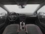 Volkswagen Golf 1.5 TSI 150 PK Highline Business R | LED | Navigatie | Parkeersensoren | Climate Control | Stoelverwarming |