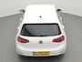 Volkswagen Golf 1.5 TSI 150 PK Highline Business R | LED | Navigatie | Parkeersensoren | Climate Control | Stoelverwarming |