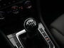 Volkswagen Golf 1.5 TSI 150 PK Highline Business R | LED | Navigatie | Parkeersensoren | Climate Control | Stoelverwarming |
