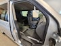 Volkswagen Caravelle L1H1 Rolstoelbus Rolstoel voorin / Zelfrijder (Airco achterin)