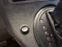 Volkswagen Caravelle L1H1 Rolstoelbus Rolstoel voorin / Zelfrijder (Airco achterin)