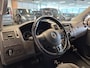 Volkswagen Caravelle L1H1 Rolstoelbus Rolstoel voorin / Zelfrijder (Airco achterin)