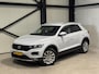 Volkswagen T-Roc 1.5 TSI Style | virtual-dash | navi | camera | trekhaak | carplay |