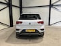 Volkswagen T-Roc 1.5 TSI Style | virtual-dash | navi | camera | trekhaak | carplay |