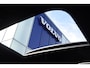 Volvo XC40 B4 211PK Automaat Plus Dark / Adaptive Cruise control / Harman Kardon / Elektrisch verstelbare stoelen met geheugen / Stoel- en stuurverwarming / Elektrisch panorama schuifdak / Extra getint glas