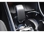 Volvo XC40 B4 211PK Automaat Plus Dark / Adaptive Cruise control / Harman Kardon / Elektrisch verstelbare stoelen met geheugen / Stoel- en stuurverwarming / Elektrisch panorama schuifdak / Extra getint glas