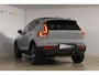 Volvo XC40 B4 211PK Automaat Plus Dark / Adaptive Cruise control / Harman Kardon / Elektrisch verstelbare stoelen met geheugen / Stoel- en stuurverwarming / Elektrisch panorama schuifdak / Extra getint glas
