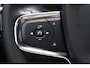 Volvo XC40 B4 211PK Automaat Plus Dark / Adaptive Cruise control / Harman Kardon / Elektrisch verstelbare stoelen met geheugen / Stoel- en stuurverwarming / Elektrisch panorama schuifdak / Extra getint glas