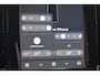 Volvo XC40 B4 211PK Automaat Plus Dark / Adaptive Cruise control / Harman Kardon / Elektrisch verstelbare stoelen met geheugen / Stoel- en stuurverwarming / Elektrisch panorama schuifdak / Extra getint glas