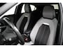 Opel Mokka-e Business Elegance 50-kWh 11kw bl. Airco | Camera | Cruise Control | DAB | Keyless | LED | LMV 17" | PDC V&A | Navi | Stoel-Stuurverwarming |