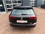 Volkswagen Golf Variant 1.5 eTSI 150pk DSG | Trekhaak | ACC | Stuur- & Stoelverwarming | Navigatie
