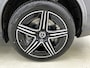 Mercedes-Benz GLC 300e 4MATIC Business Solution AMG | Advanced plus | Nightpakket | Trekhaak | Panoramaschuifdak | Treeplanken in aluminiumlook | 20 inch vijfspaaks lichtmetalen AMG-velgen |