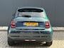 Fiat 500e Urban 42 kWh | Pack Style | Pack Comfort | Camera | Stoelverwarming | Cruise control | Lane Assist | Apple Carplay/Android Auto