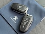 Peugeot 208 1.2 PureTech Blue Lease Allure Automaat / Camera / Trekhaak