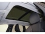 Volvo XC60 T6 Recharge AWD Ultra Dark - Luchtvering - Panorama/schuifdak - IntelliSafe Assist & Surround - 360º Camera - Harman/Kardon audio - Adaptieve LED koplampen - Verwarmde voorstoelen, stuur & achterbank - Parkeersensoren voor & achter - Elektr. bedienb. voorstoelen met geheugen - Head up display - Draadloze tel. lader - Extra getint glas - Inklapbare trekhaak - 20' LMV