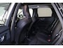 Volvo XC60 T6 Recharge AWD Ultra Dark - Luchtvering - Panorama/schuifdak - IntelliSafe Assist & Surround - 360º Camera - Harman/Kardon audio - Adaptieve LED koplampen - Verwarmde voorstoelen, stuur & achterbank - Parkeersensoren voor & achter - Elektr. bedienb. voorstoelen met geheugen - Head up display - Draadloze tel. lader - Extra getint glas - Inklapbare trekhaak - 20' LMV