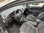 Opel Astra Sports Tourer 1.4 Business Elegance Automaat Camera Navi PDC