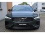 Volvo V60 T8 Plug-in hybrid AWD Plus Dark | Panoramadak | Trekhaak | Verwarmbare voorstoelen, achterbank en stuurwiel | 360 graden camera | Head-up display | Premium audio by Harman Kardon | Keyless
