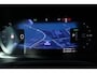 Volvo V60 T8 Plug-in hybrid AWD Plus Dark | Panoramadak | Trekhaak | Verwarmbare voorstoelen, achterbank en stuurwiel | 360 graden camera | Head-up display | Premium audio by Harman Kardon | Keyless