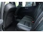 Volvo V60 T8 Plug-in hybrid AWD Plus Dark | Panoramadak | Trekhaak | Verwarmbare voorstoelen, achterbank en stuurwiel | 360 graden camera | Head-up display | Premium audio by Harman Kardon | Keyless