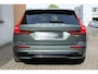 Volvo V60 T8 Plug-in hybrid AWD Plus Dark | Panoramadak | Trekhaak | Verwarmbare voorstoelen, achterbank en stuurwiel | 360 graden camera | Head-up display | Premium audio by Harman Kardon | Keyless