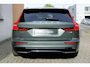 Volvo V60 T8 Plug-in hybrid AWD Plus Dark | Panoramadak | Trekhaak | Verwarmbare voorstoelen, achterbank en stuurwiel | 360 graden camera | Head-up display | Premium audio by Harman Kardon | Keyless