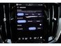 Volvo V60 T8 Plug-in hybrid AWD Plus Dark | Panoramadak | Trekhaak | Verwarmbare voorstoelen, achterbank en stuurwiel | 360 graden camera | Head-up display | Premium audio by Harman Kardon | Keyless