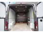 Volkswagen Crafter 35 2.0 TDI L3H2(L2H1) 3-ZITS, 165PK AUT. LED, 3.5T TREKHAAK, ADAPT. CRUISE, CAMERA, NAVI, AIRCO, VOORRUIT VERWARMING, NL AUTO, NAP