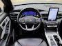 Ford Explorer 3.0 V6 EcoBoost PHEV ST-Line | Trekhaak afneembaar | Dealeronderhouden | 7-persoons | Panoramadak | Lederen bekleding | 360 camera | Adaptieve cruise | Lane assist | Stoelverwarming&koeling | Stuurverwarming | Navigatie | Apple CarPlay | Bang&Olufsen | Elektrische achterklep | Full-LED | DAB | Keyless | Volledig onderhouden