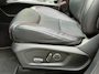Ford Explorer 3.0 V6 EcoBoost PHEV ST-Line | Trekhaak afneembaar | Dealeronderhouden | 7-persoons | Panoramadak | Lederen bekleding | 360 camera | Adaptieve cruise | Lane assist | Stoelverwarming&koeling | Stuurverwarming | Navigatie | Apple CarPlay | Bang&Olufsen | Elektrische achterklep | Full-LED | DAB | Keyless | Volledig onderhouden