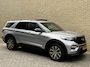 Ford Explorer 3.0 V6 EcoBoost PHEV ST-Line | Trekhaak afneembaar | Dealeronderhouden | 7-persoons | Panoramadak | Lederen bekleding | 360 camera | Adaptieve cruise | Lane assist | Stoelverwarming&koeling | Stuurverwarming | Navigatie | Apple CarPlay | Bang&Olufsen | Elektrische achterklep | Full-LED | DAB | Keyless | Volledig onderhouden