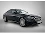 Mercedes-Benz E-klasse 300 e Business Solution AMG | Premium pakket | Winterpakket | Nightpakket | Leder pakket | USB–pakket Plus | Trekhaak | Panoramaschuifdak | Burmester® 4D surround sound | 360° camera | GUARD 360° | 20-inch multispaaks AMG velgen |